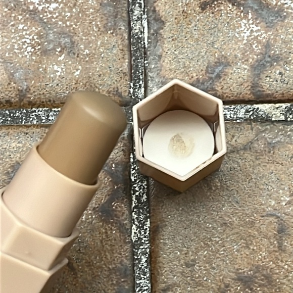 Fenty match stix - Picture 4 of 4